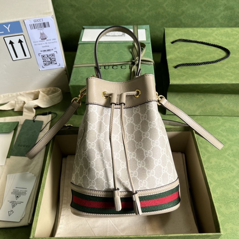 G*u*i bucket bags